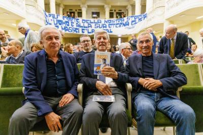 PRESENTAZIONE LIBRO OSCAR MASSEI