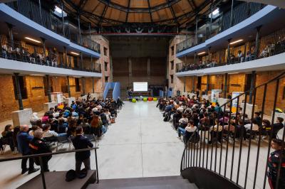 STRADA PER ANDARE LONTANO TEATRO VERDI