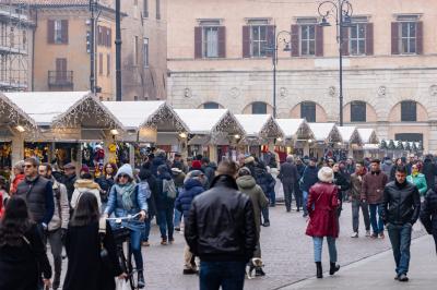 NATALE IN CENTRO FERRARA