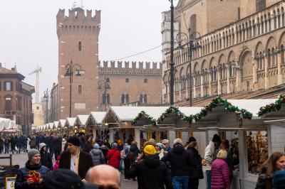 NATALE IN CENTRO FERRARA