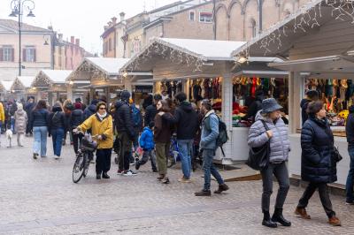 NATALE IN CENTRO FERRARA