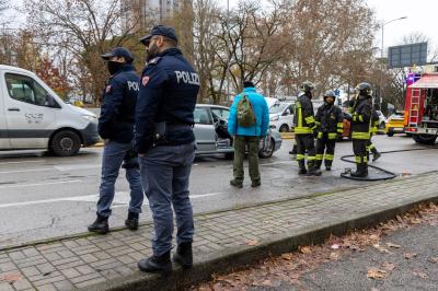 INCENDIO AUTO A METANO VIALE PO