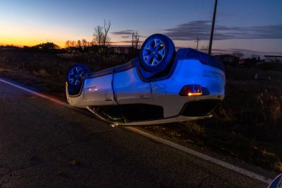 INCIDENTE AUTO VIA POLITKOVSKAJA BOARA