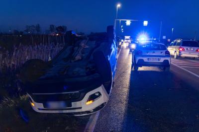 INCIDENTE AUTO VIA POLITKOVSKAJA BOARA