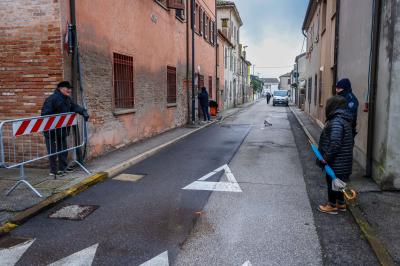 ASSALTO POSTAMAT MASSA FISCAGLIA