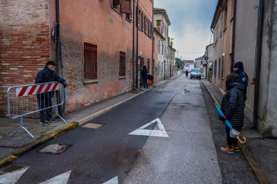 ASSALTO POSTAMAT MASSA FISCAGLIA