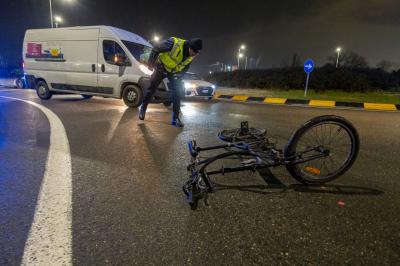 INCIDENTE BICICLETTA VIA ERIDANO