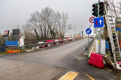 PONTE CANALE DIVERSIVO SCORTICHINO