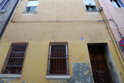 CASA ABBANDONATA VIA GUSMARIA FERRARA