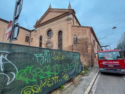 CHIESA VIA MONTEBELLO FERRARA